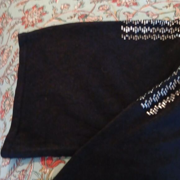 Cable & Gauge Soft Knit Sweater - Picture 11 of 11